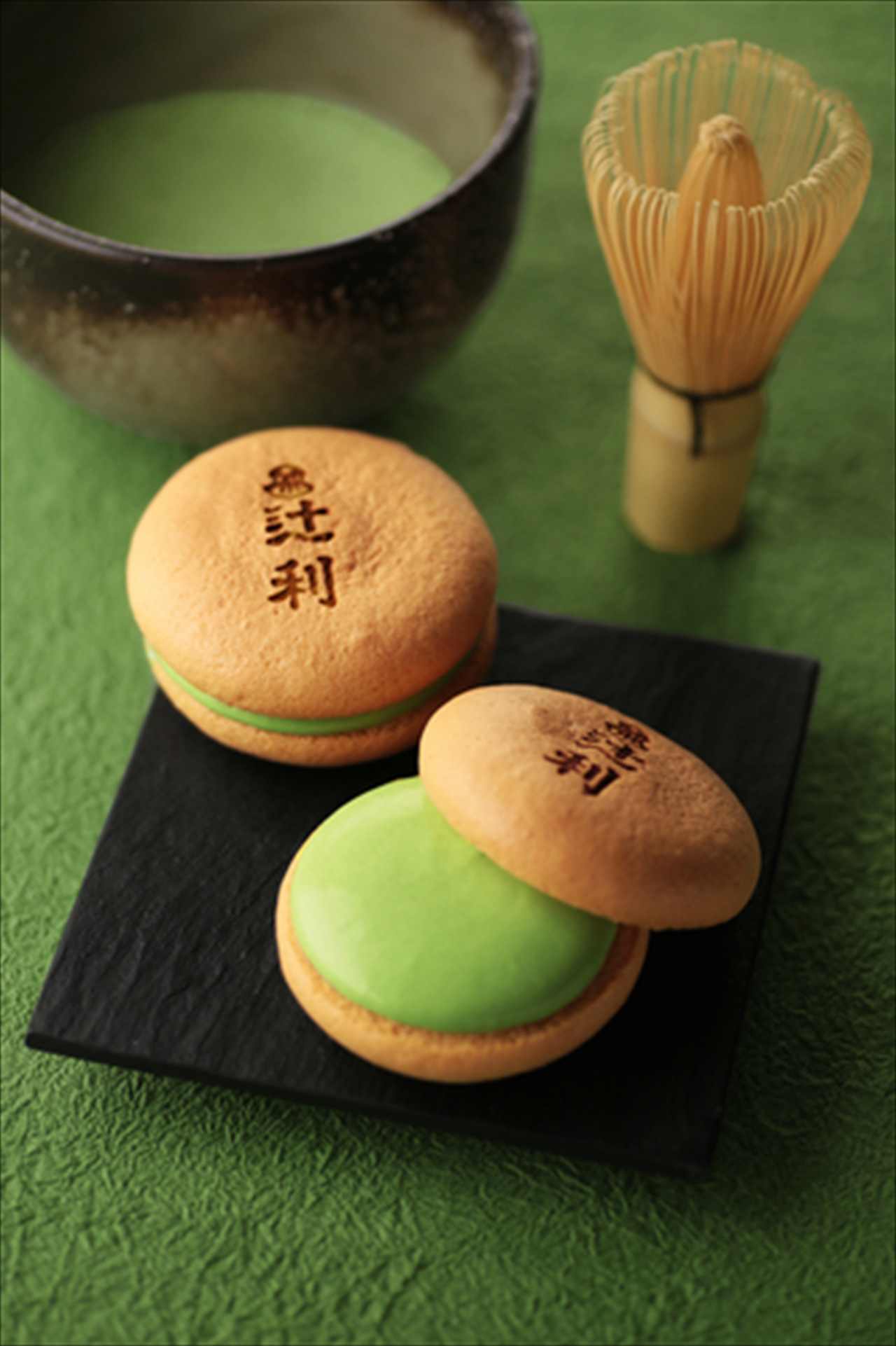 【辻利 京都祇園店リニューアルオープン】店舗限定の抹茶スフレサンド「京のふわり」新発売！